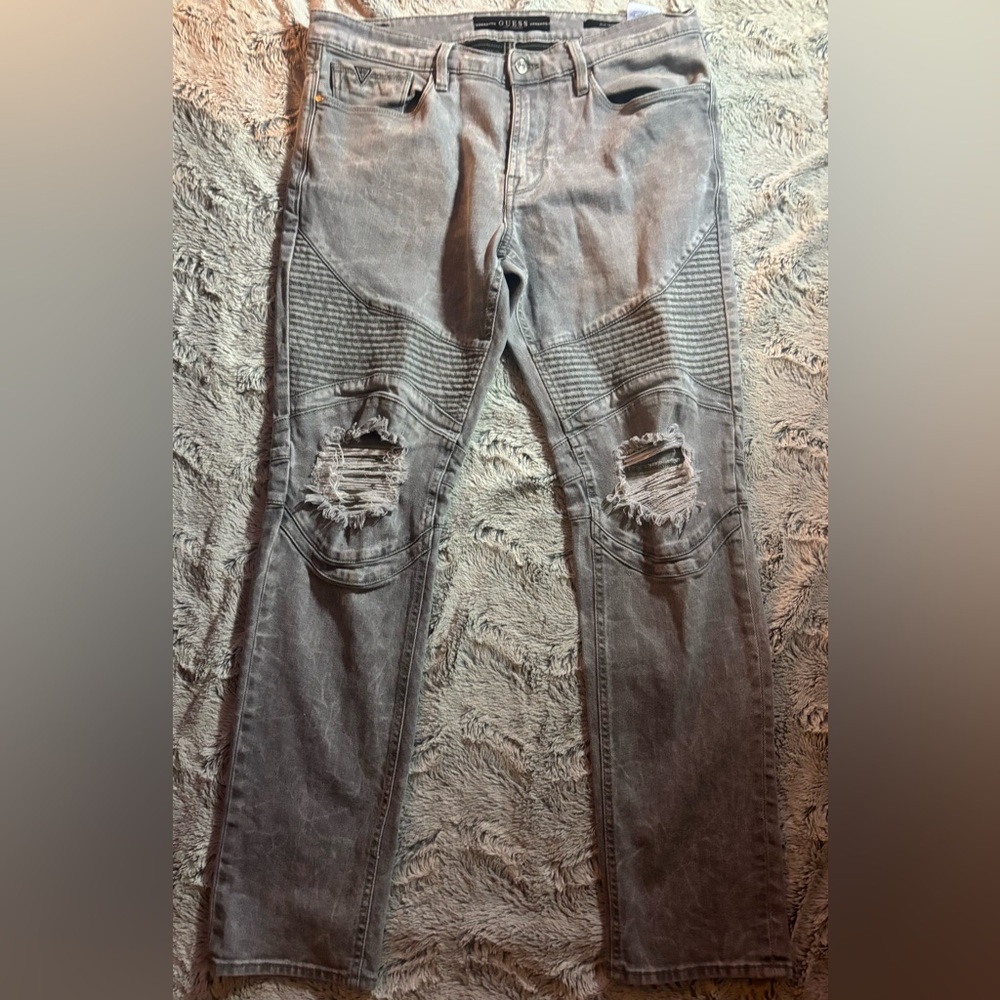 Distressed Guess Gray Jeans